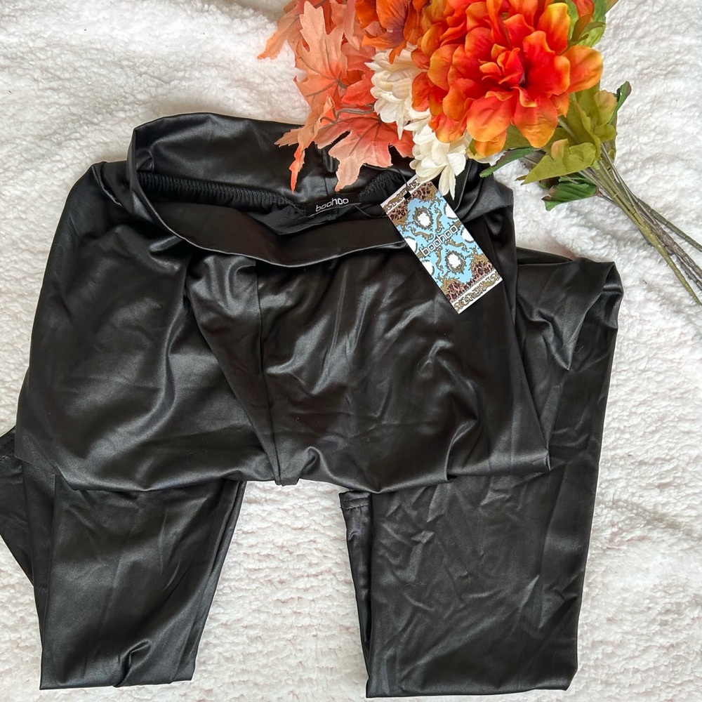 BOOHOO Black Spandex pants Size 12 NWT